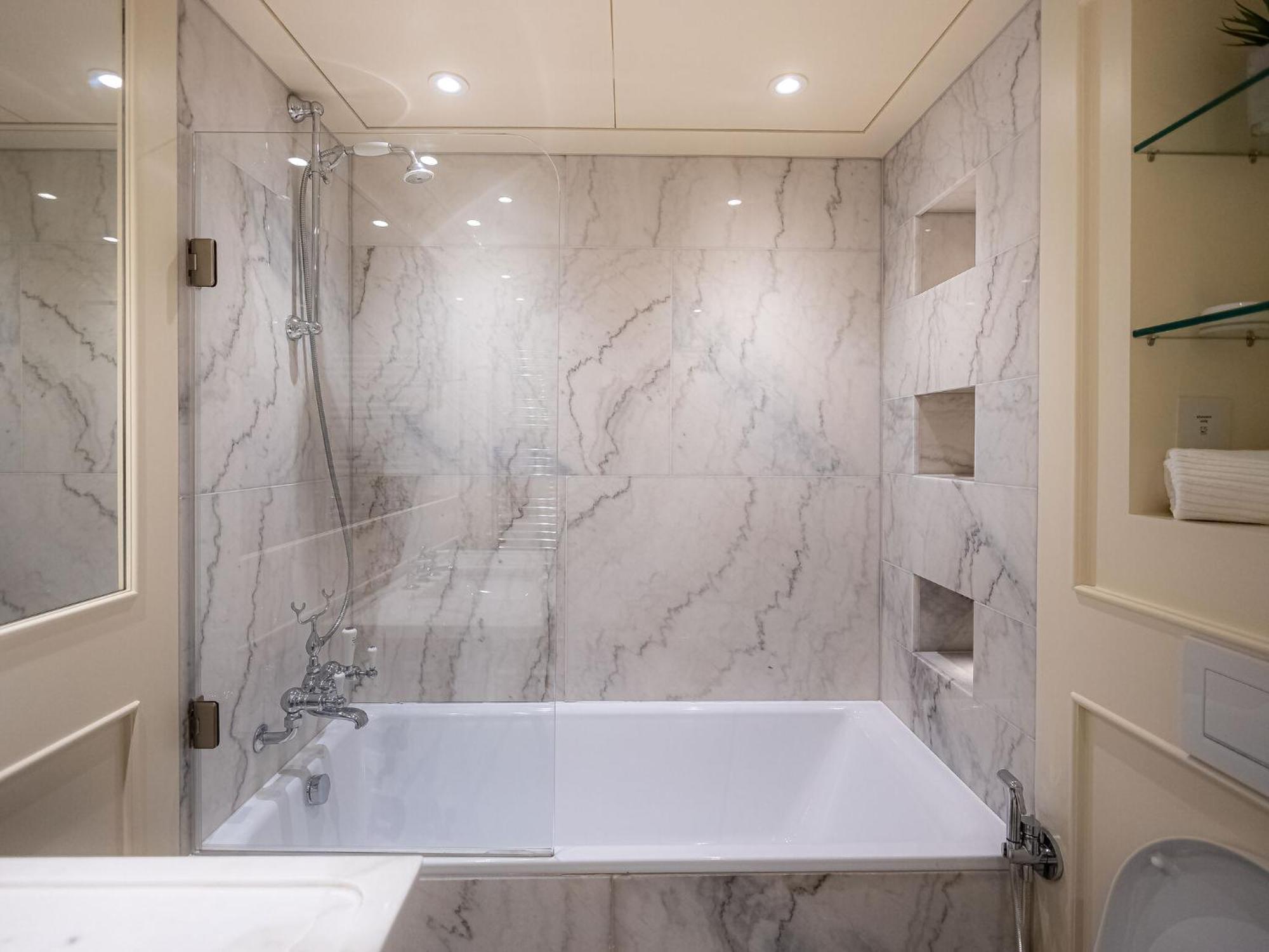 Modern Deluxe Five Bedroom House Near Chalk Farm Station By Belvilla London Exterior foto