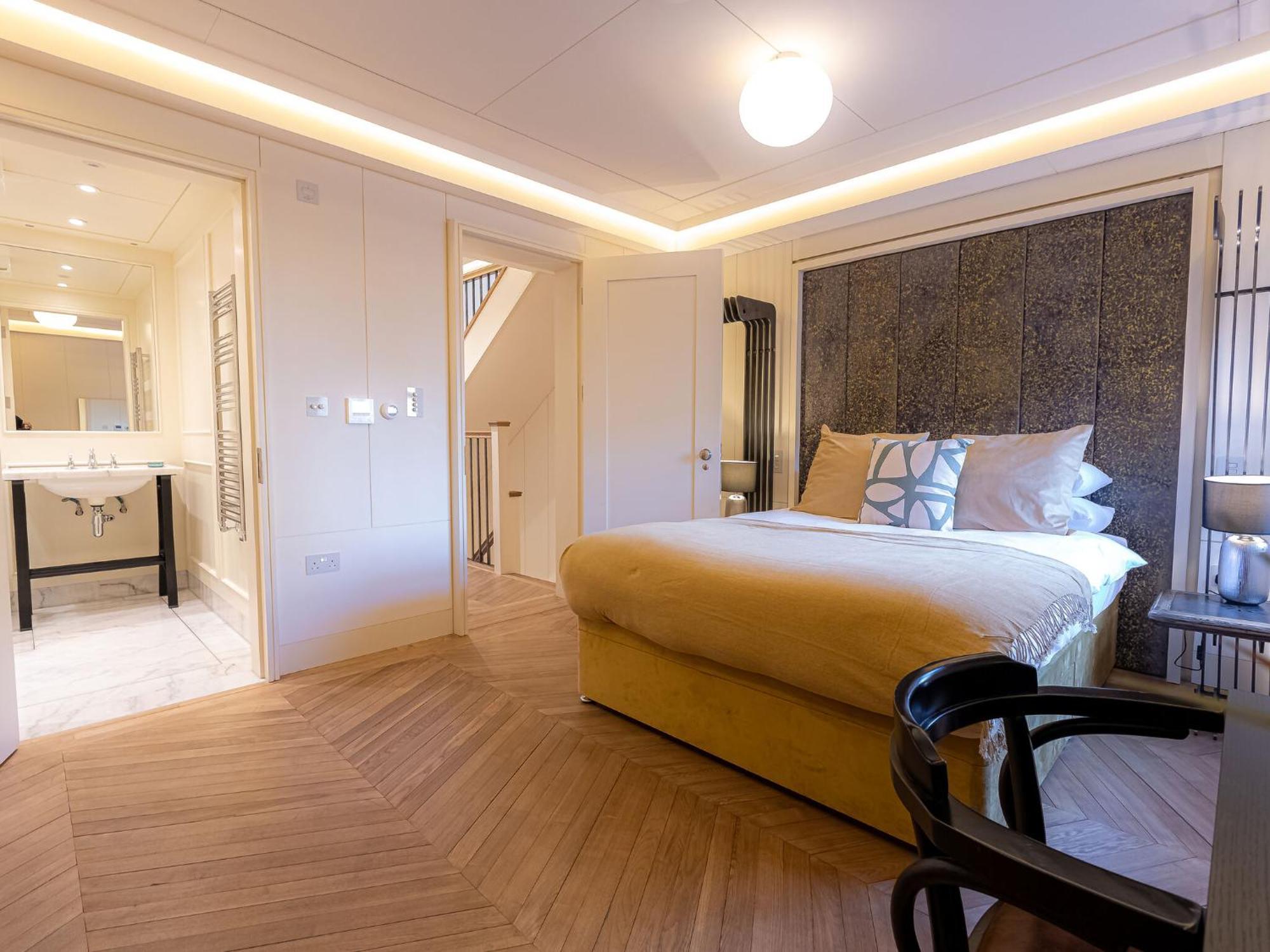 Modern Deluxe Five Bedroom House Near Chalk Farm Station By Belvilla London Exterior foto