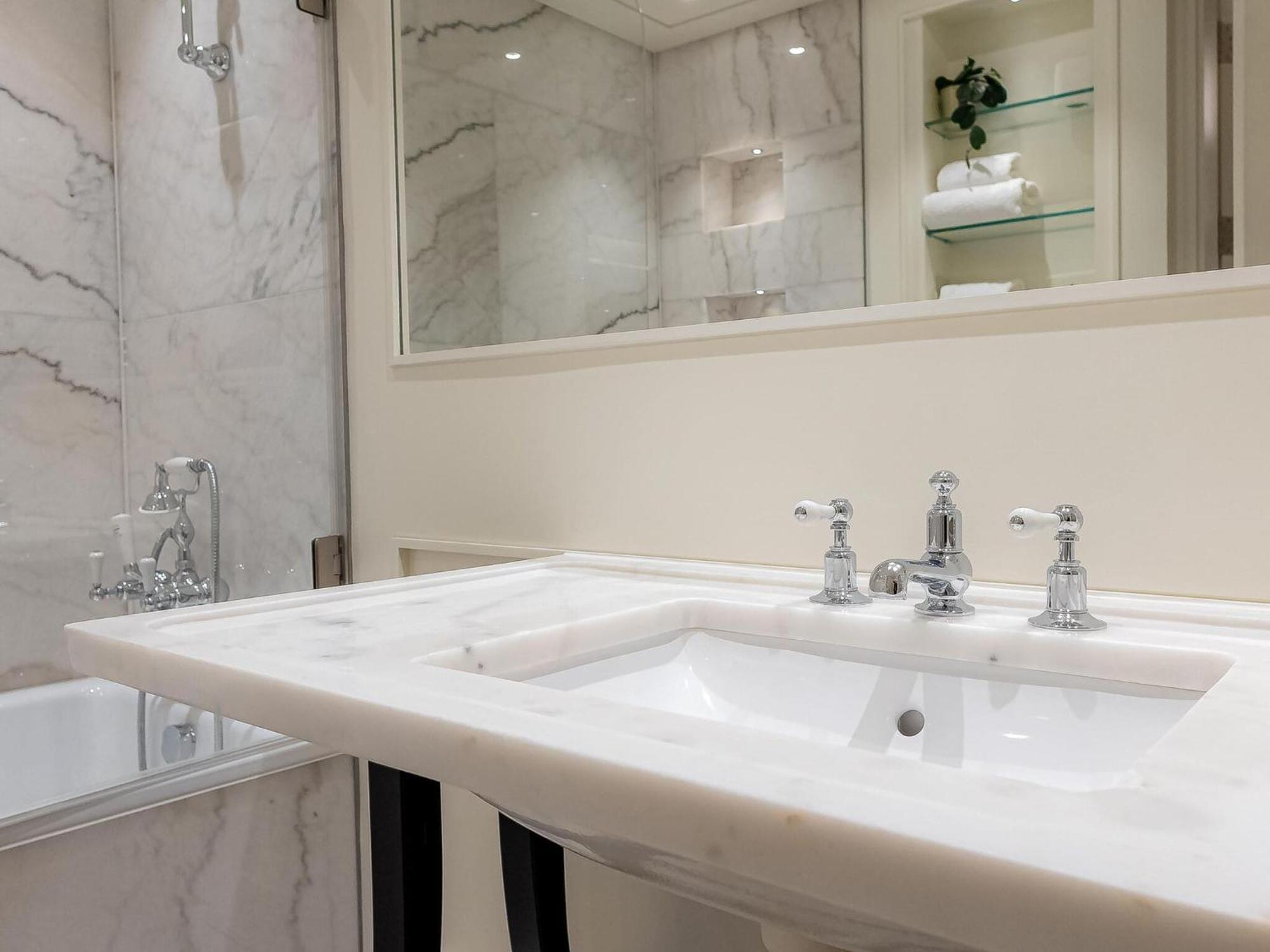 Modern Deluxe Five Bedroom House Near Chalk Farm Station By Belvilla London Exterior foto